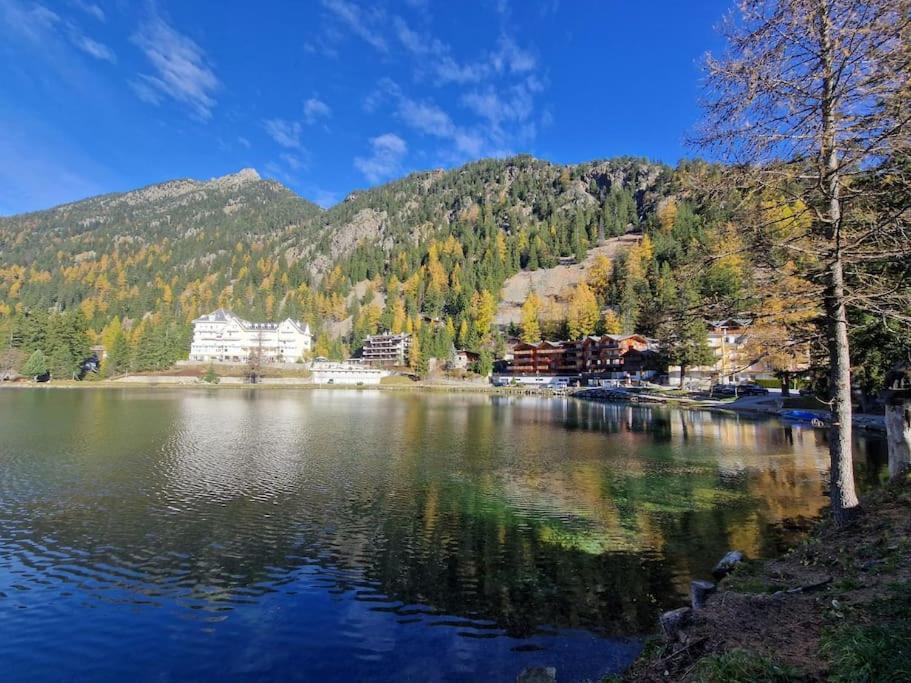 Superbe Appartement Champex-Lac Avec Piscine Et Sauna Luaran gambar