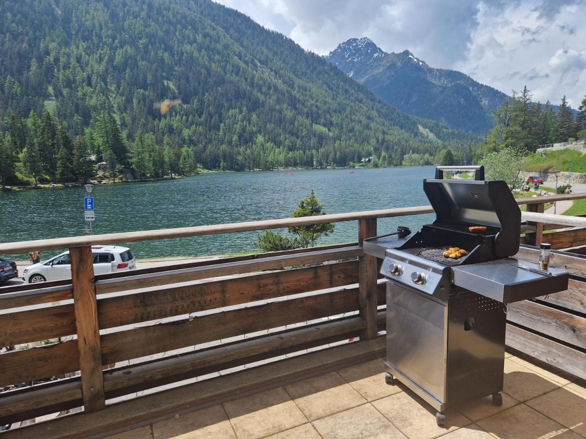 Superbe Appartement Champex-Lac Avec Piscine Et Sauna Luaran gambar